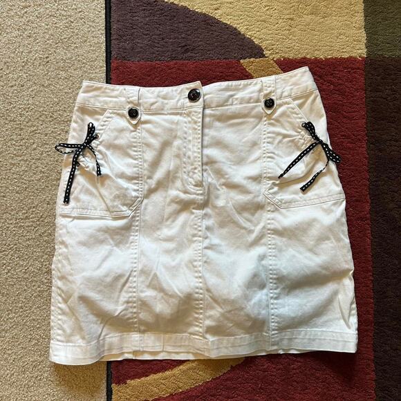 Larry Levine Dresses & Skirts - larry levine skort white mini skirt with built in shorts Y2K early 2000s bow